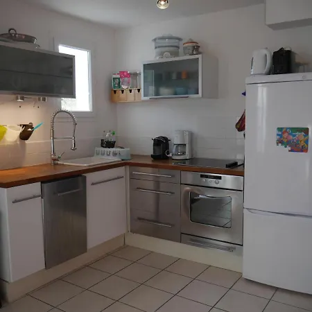 Maison Recente A 600m De La Avec Jardin Et Terrasse, Pres De - Fr-1-418-212 索宗